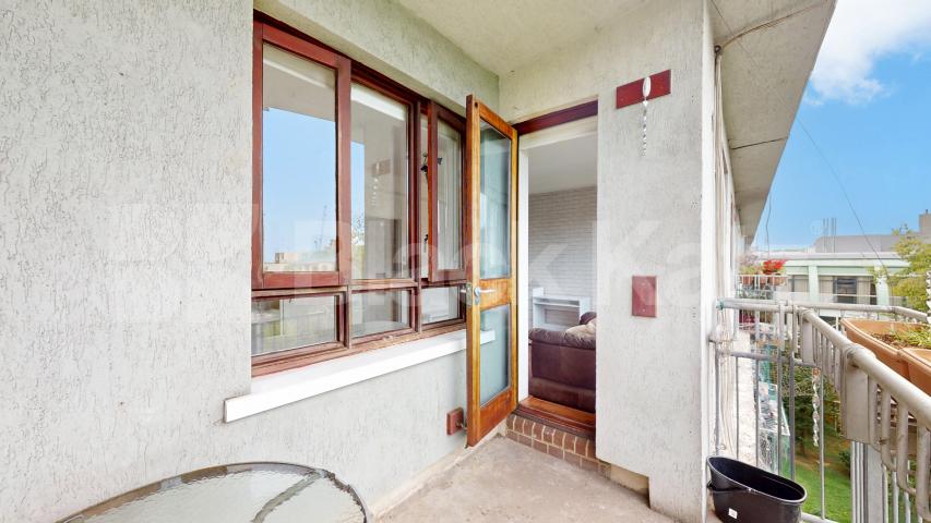 			2 Bedroom, 1 bath, 1 reception Flat			 Birkenhead Street, Kings Cross